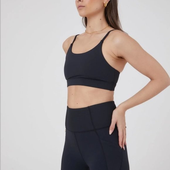 All Fenix Strappy Sports Bra Size Extra Small Charcoal Black Snake  Print Padded - Picture 4 of 11